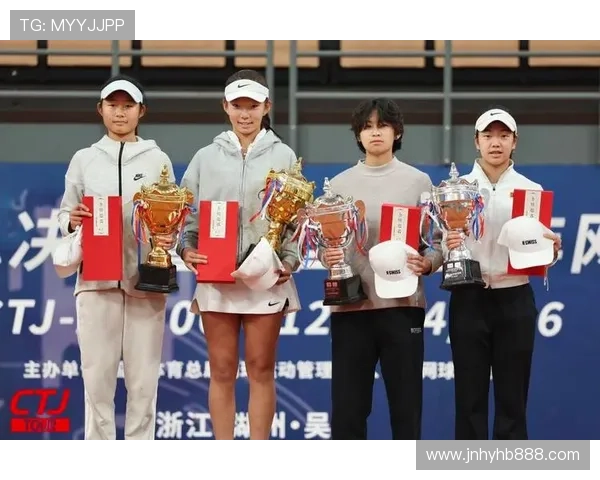 成都网球队在网球耐力排名中创下新高展现出卓越的竞技实力与团队精神